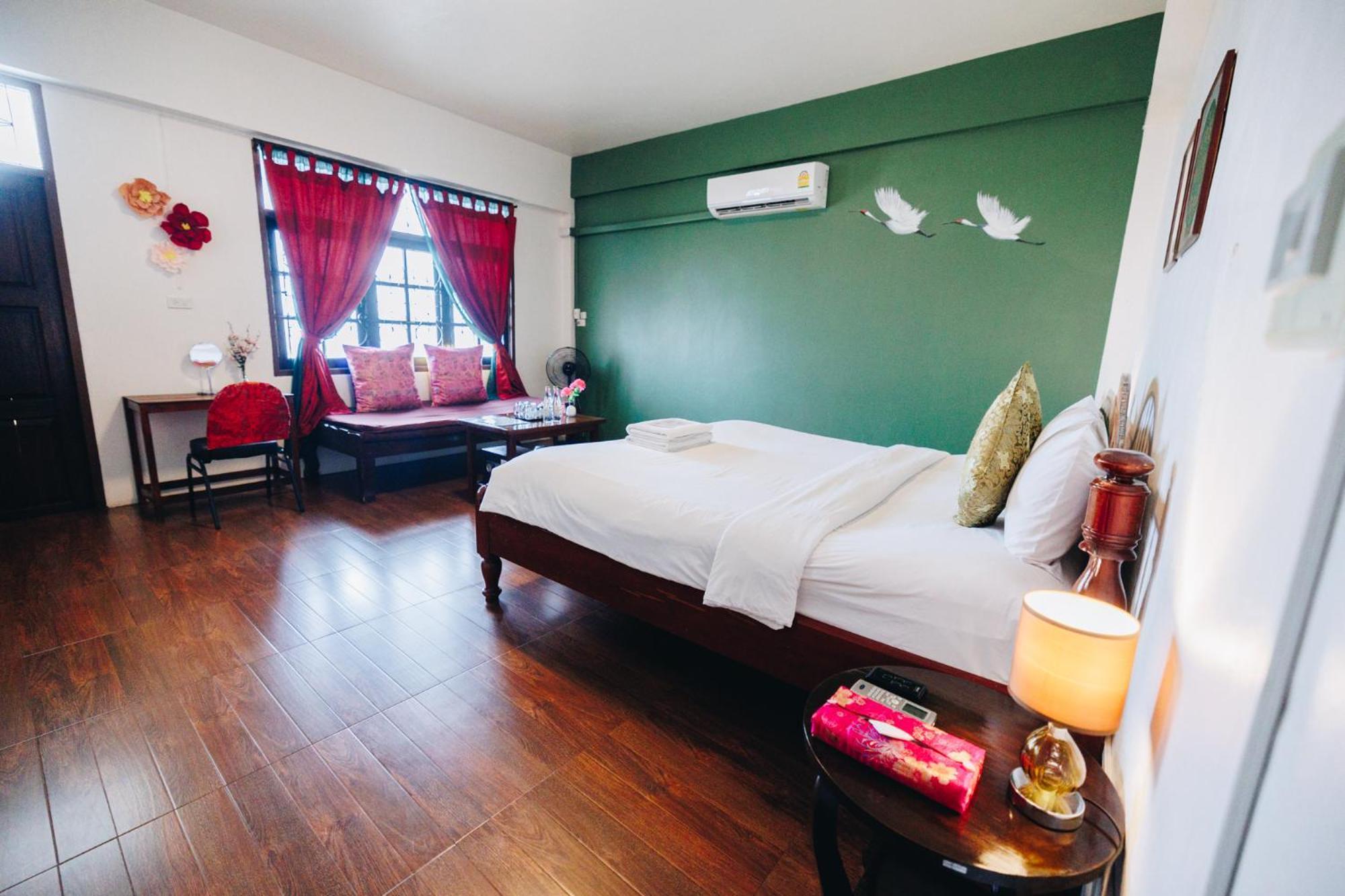 Sleeper House Hotel Trang Exterior foto